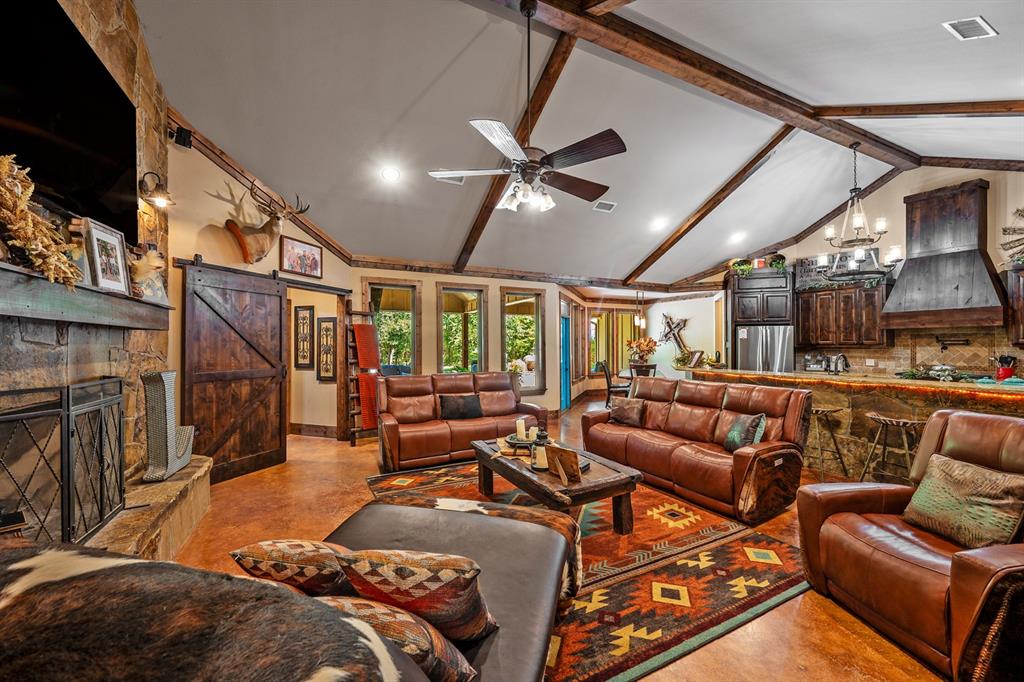 1011 Red Road Howe, TX 75459 - Photo 3 of 40 Gallery Image 3