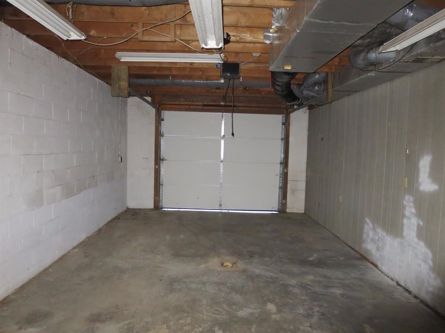 6421 Campton Road Stanton, KY 40380 - Photo 8 of 23 Photo 8