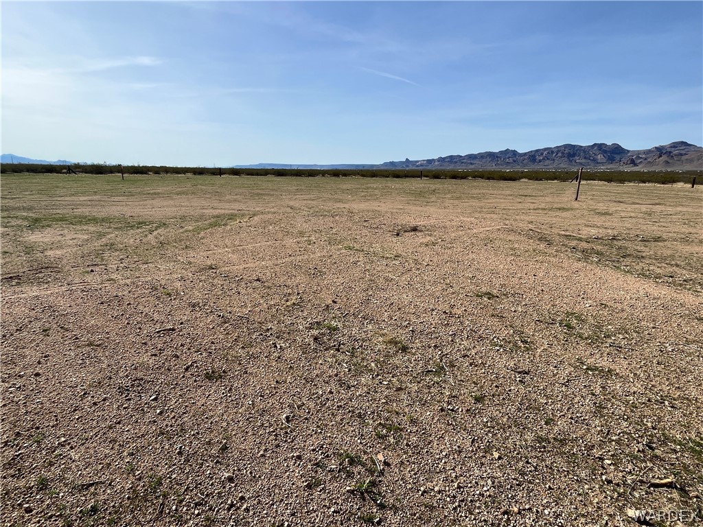 1596 South Gln Cyn Road Golden Valley, AZ 86413 - Photo 13 of 32