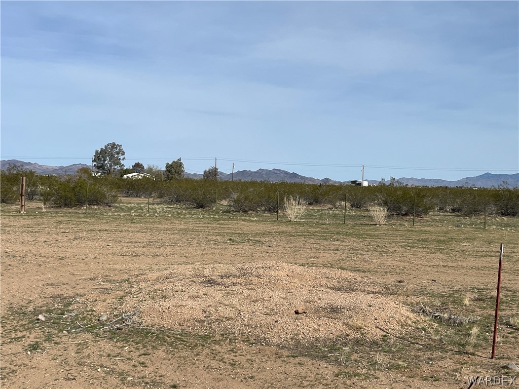 1596 South Gln Cyn Road Golden Valley, AZ 86413 - Photo 14 of 32