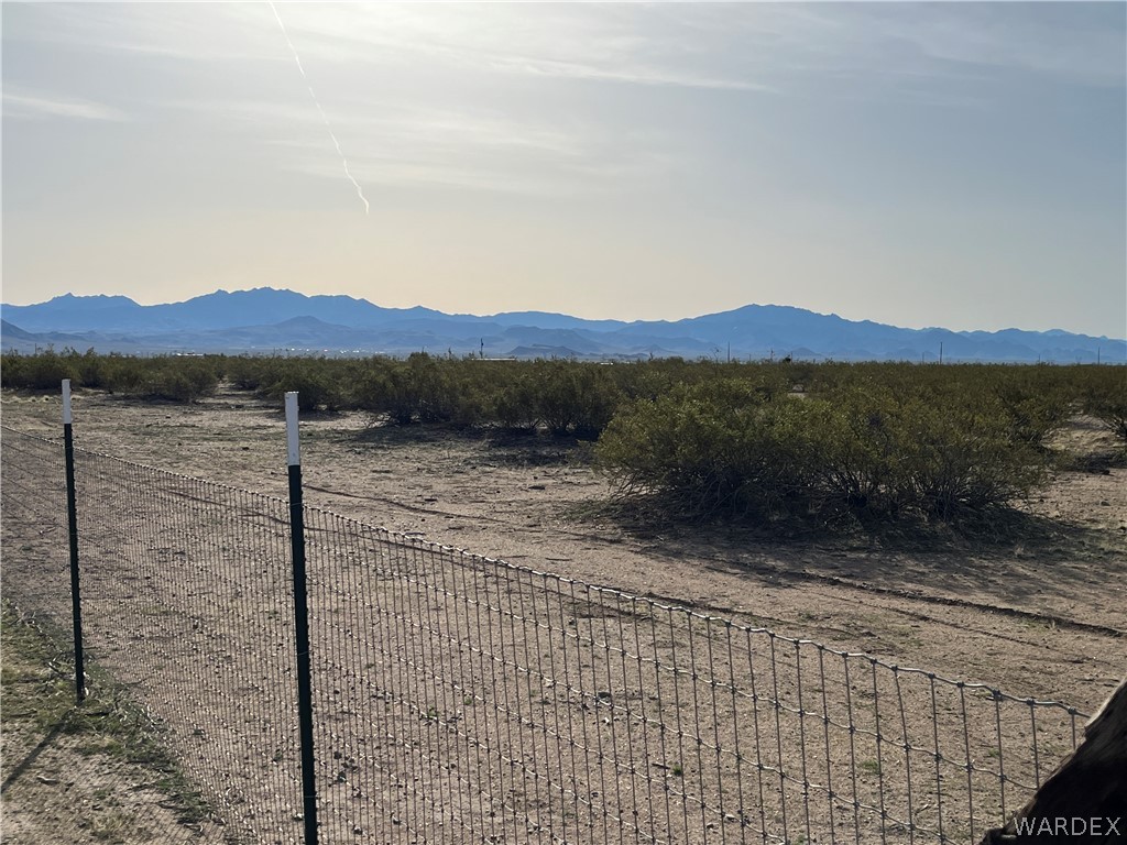 1596 South Gln Cyn Road Golden Valley, AZ 86413 - Photo 19 of 32