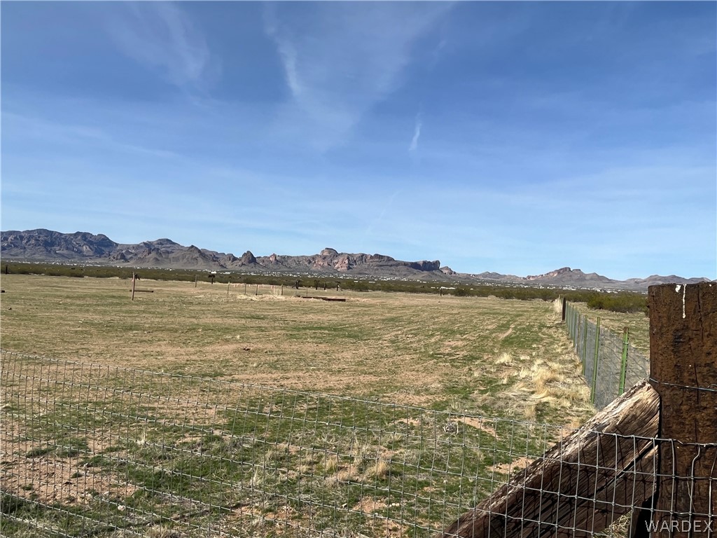 1596 South Gln Cyn Road Golden Valley, AZ 86413 - Photo 29 of 32