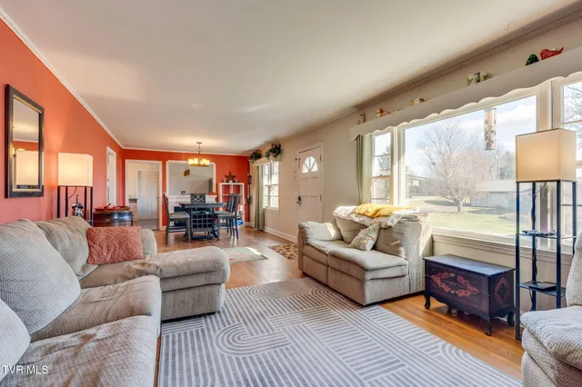 $259,000 | 107 College View Drive, Greeneville, TN 37745