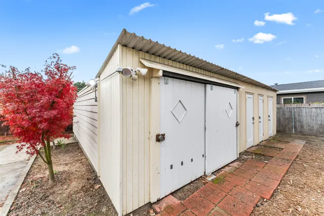 a house view with a outdoor space