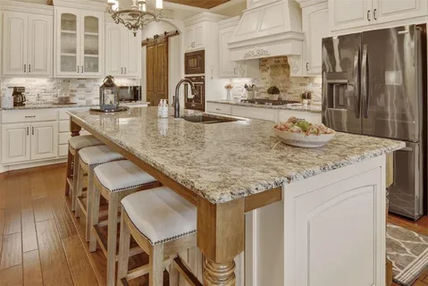 $780,000 | 1221 Prestwick Court, Granbury, TX 76048