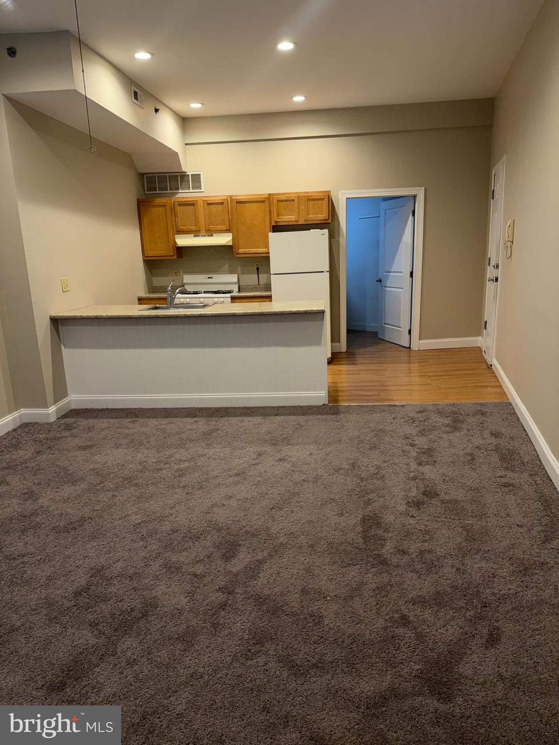 609 Summit Avenue, Unit 6 Jenkintown, PA 19046 - Photo 3 of 9 Island counter, lots of cabinets