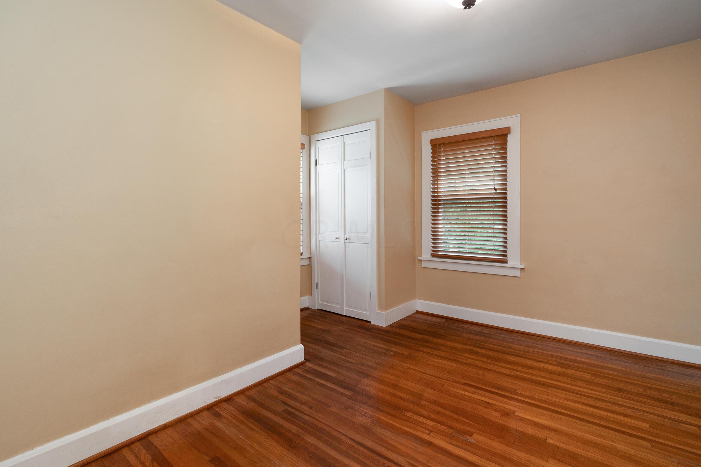 482 East Tulane Road Columbus, OH 43202 - Photo 25 of 37 Bedroom 3