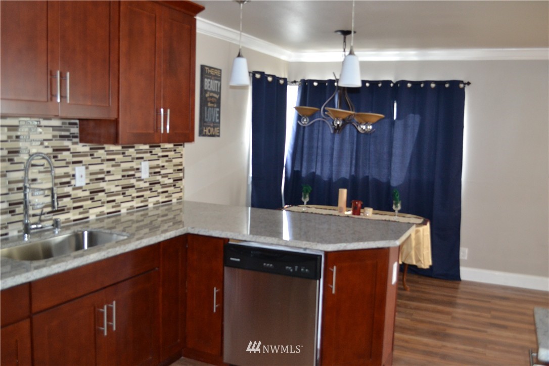 7808 Golden Given Road East Tacoma, WA 98404 - Photo 6 of 22 Gallery Image 6