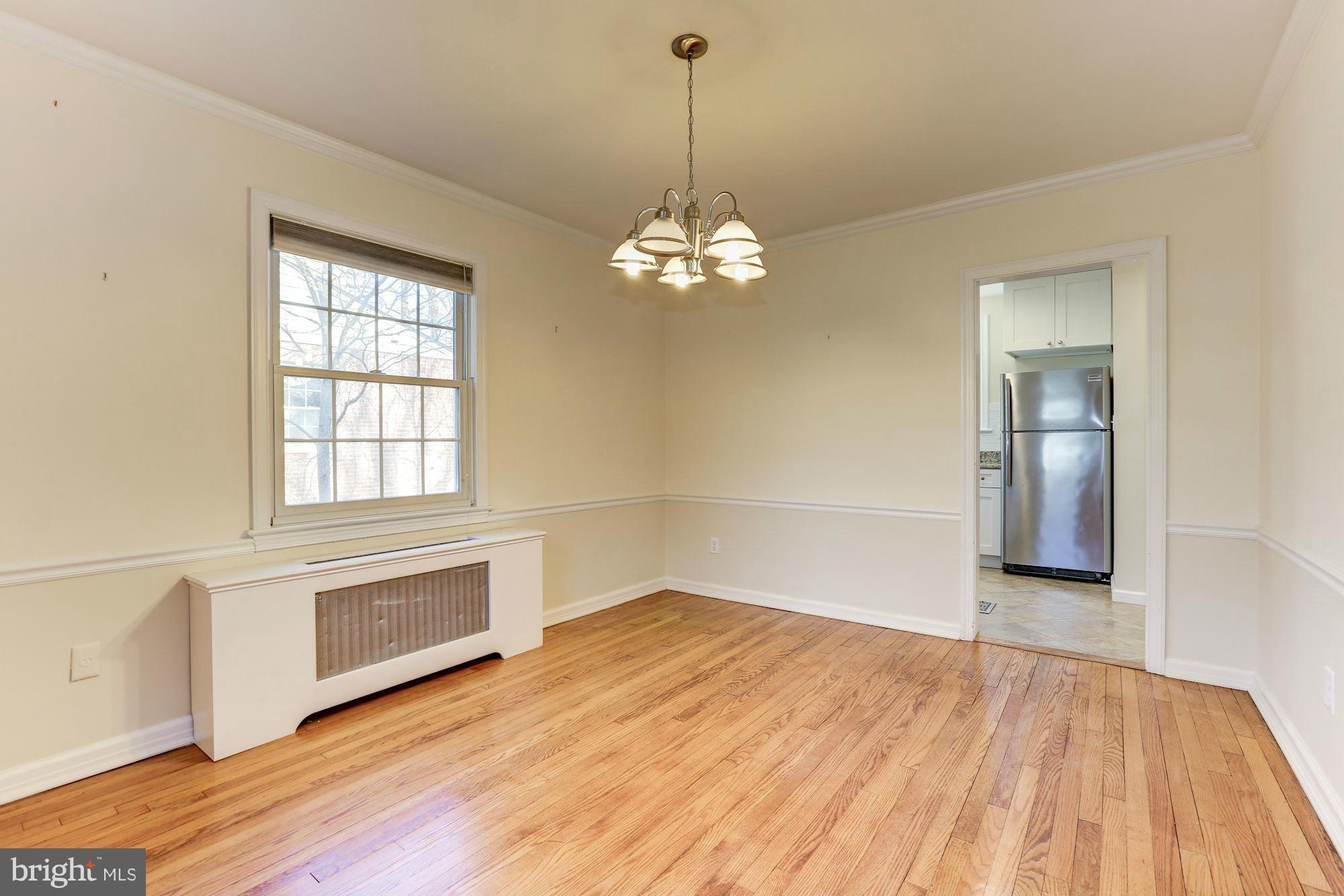 10205 Sutherland Road Silver Spring, MD 20901 - Photo 12 of 30 Chair and crown moldings