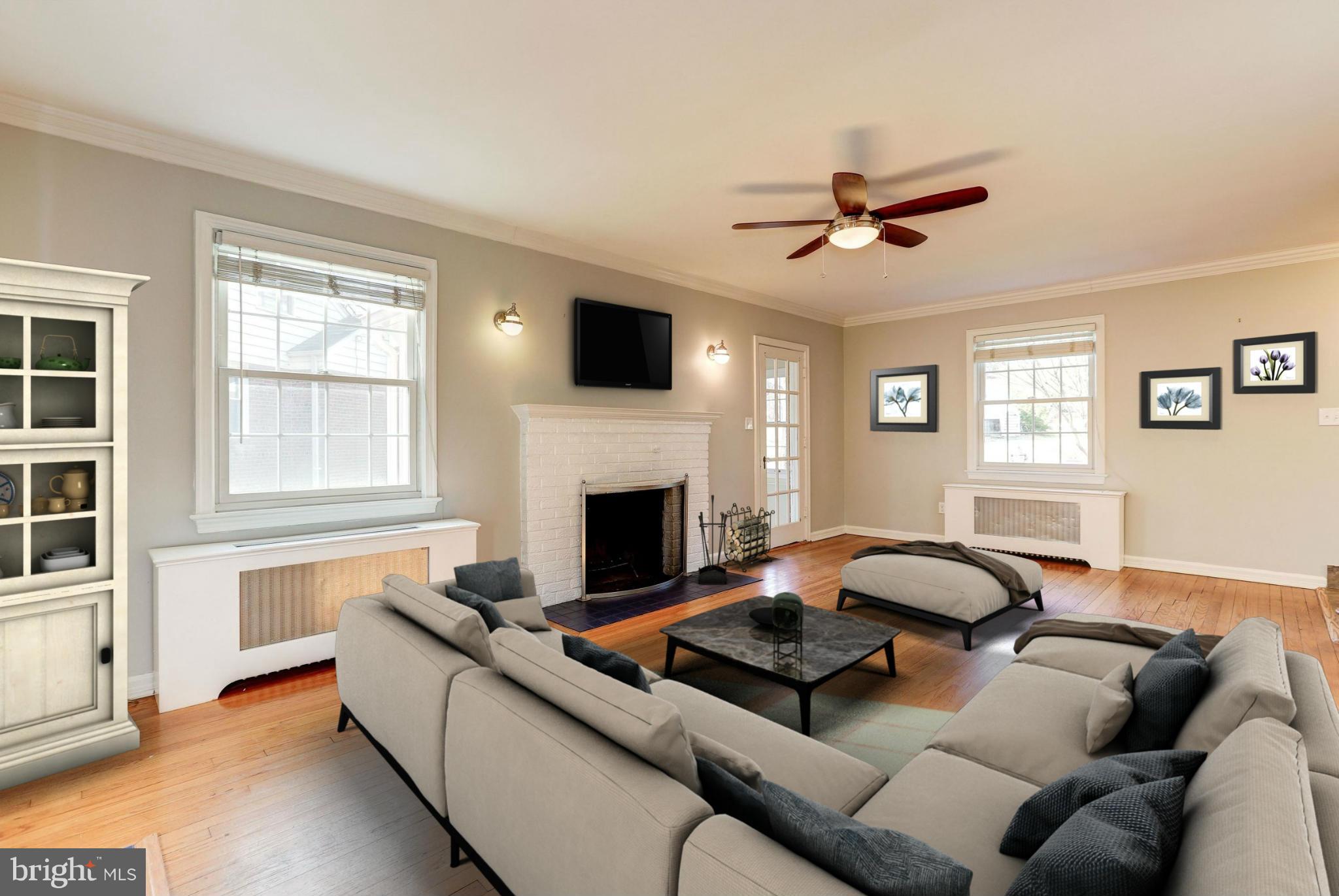 10205 Sutherland Road Silver Spring, MD 20901 - Photo 4 of 30 Virtually staged