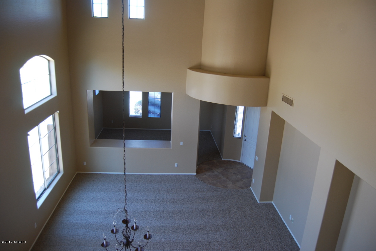 6254 South View Lane Gilbert, AZ 85298 - Photo 6 of 7 Great room