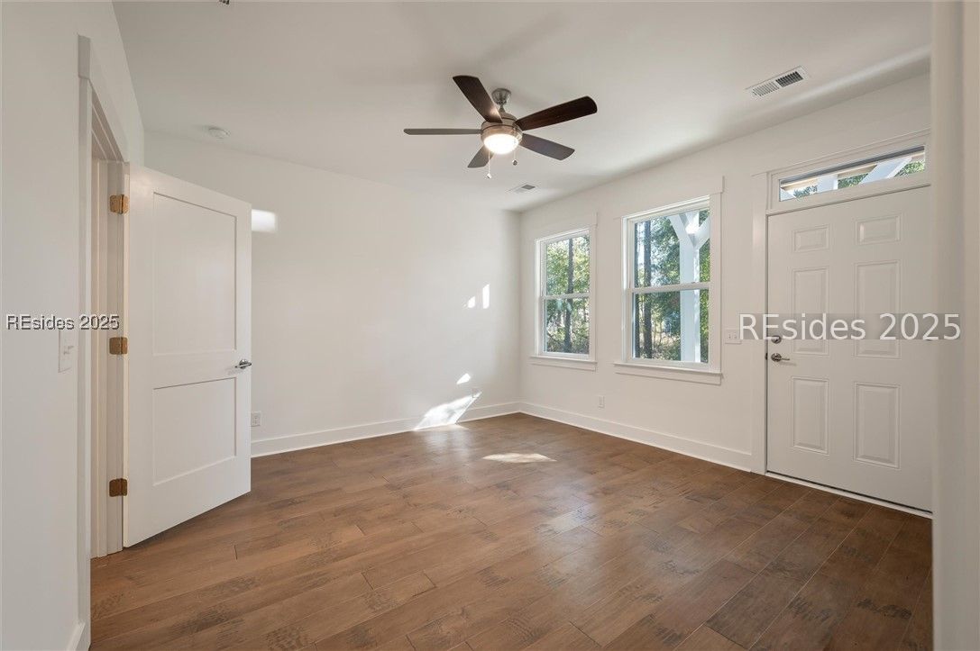 413 East Parkside Cmns Bluffton, SC 29910 - Photo 4 of 30