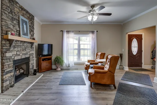 $672,900 | 185 Deer Tracks Circle, Unit 12, Mountain City, TN 37683