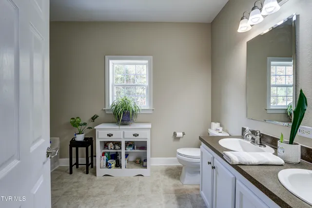 $672,900 | 185 Deer Tracks Circle, Unit 12, Mountain City, TN 37683