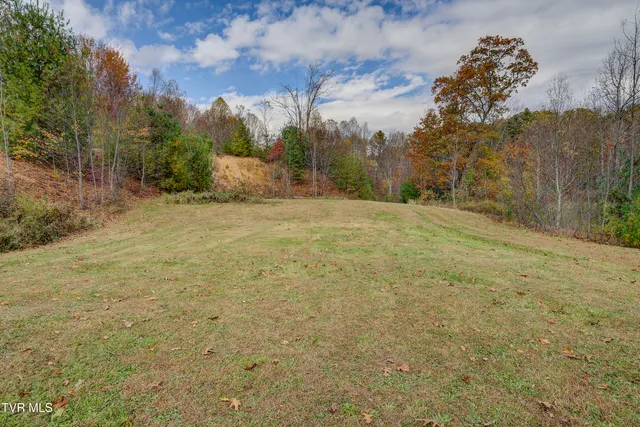 $672,900 | 185 Deer Tracks Circle, Unit 12, Mountain City, TN 37683