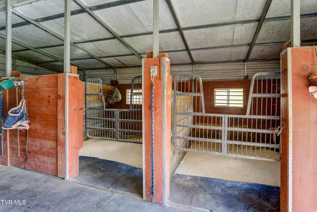 $672,900 | 185 Deer Tracks Circle, Unit 12, Mountain City, TN 37683