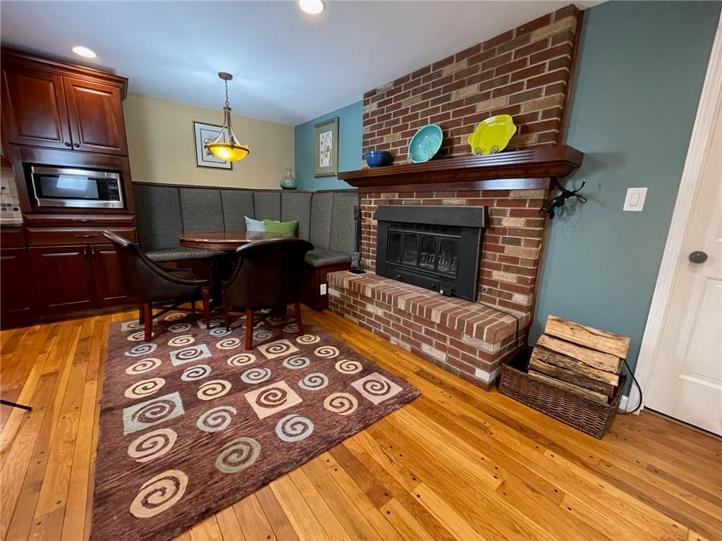 1704 Fox Chapel Road Pittsburgh, PA 15238 - Photo 8 of 23