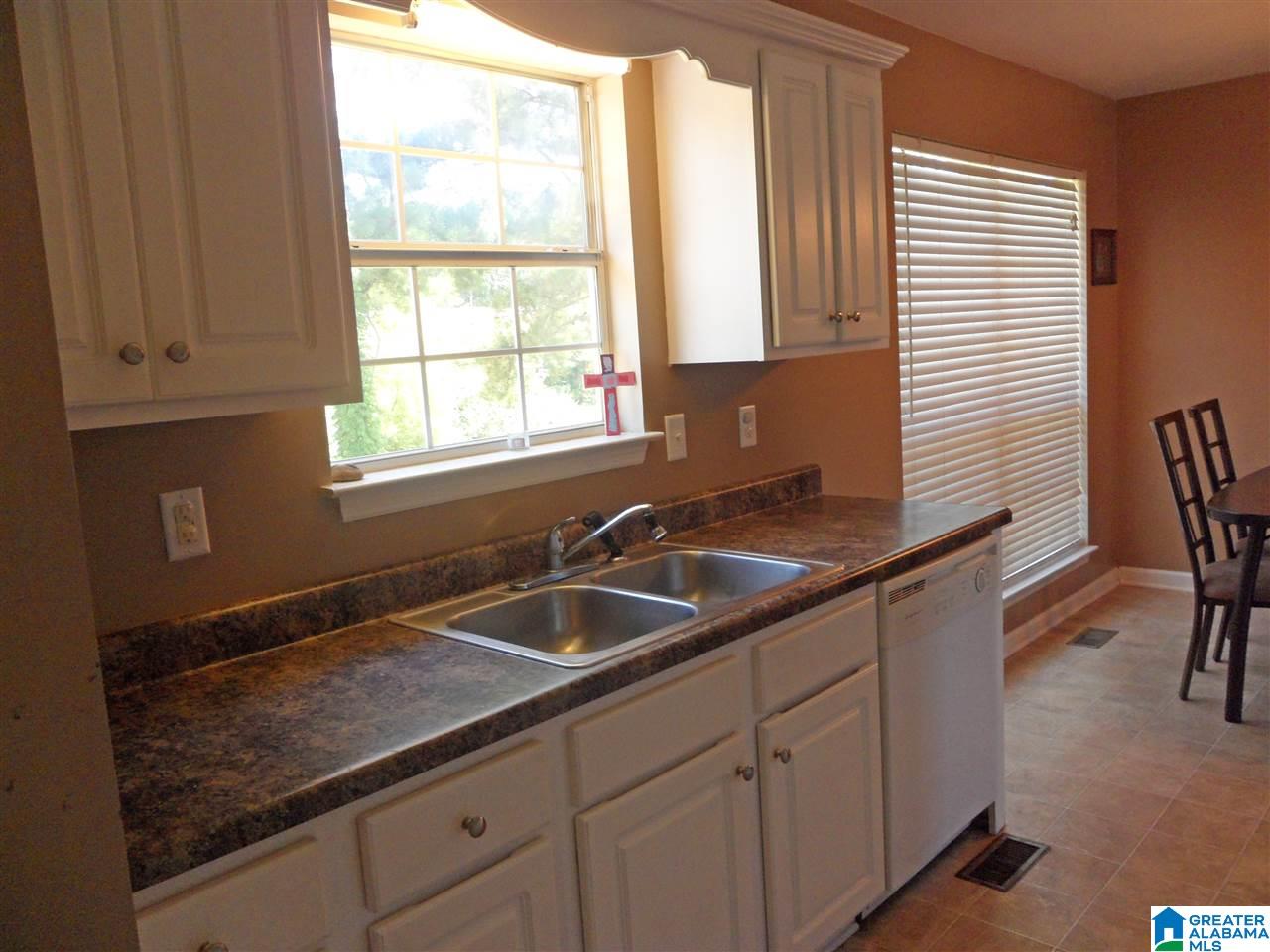 115 Quail Hollow Road Warrior, AL 35180 - Photo 6 of 20
