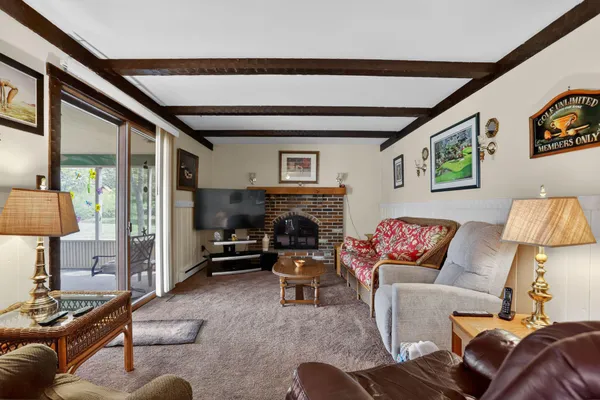$695,000 | 939 Alycia Lane, Telford, PA 18969
