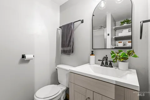 $725,000 | 3203 North Treasure Drive, Boise, ID 83703