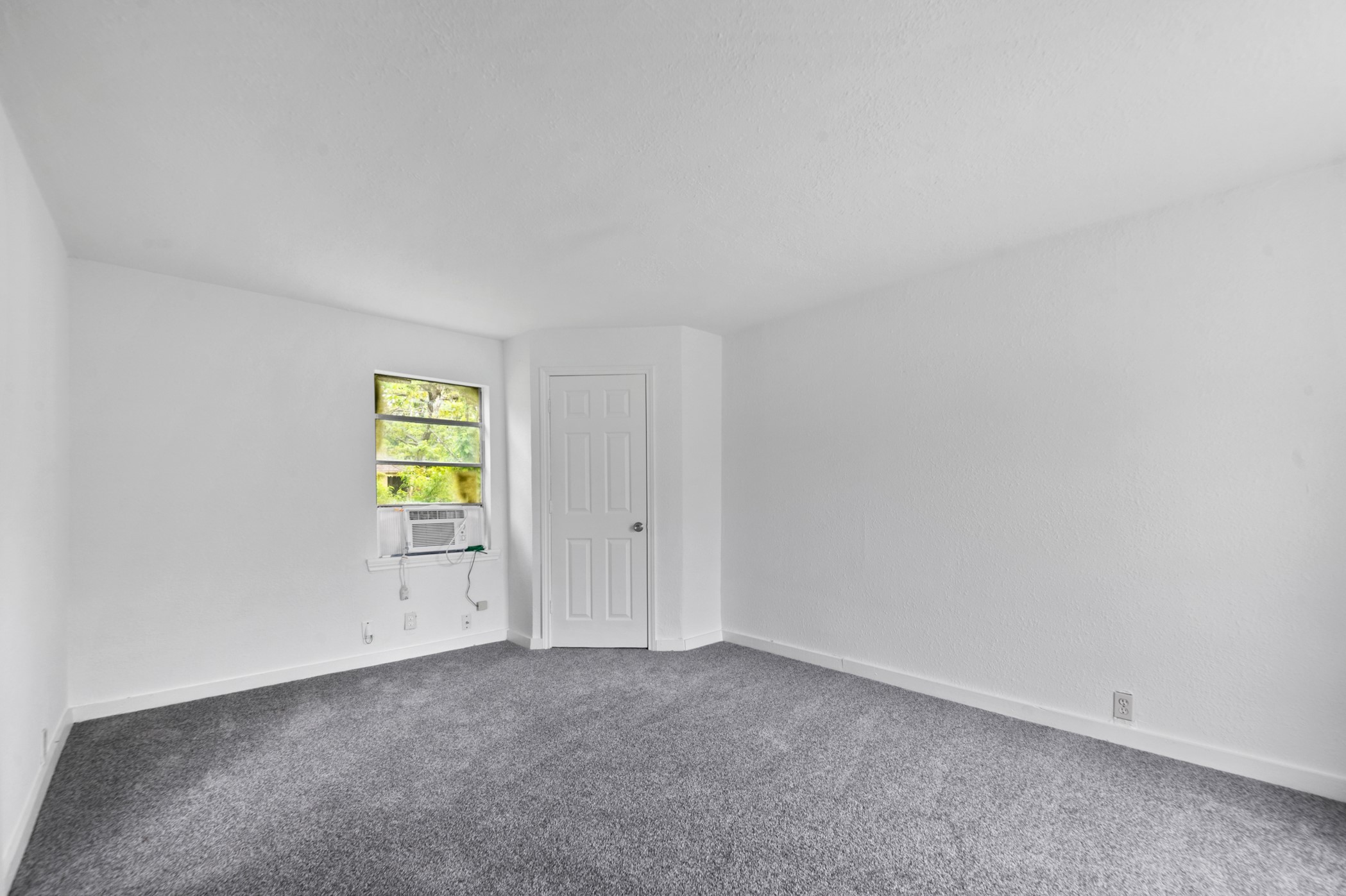 806 East Emily Avenue, Unit 1 Wharton, TX 77488 - Photo 17 of 32 a view of an empty room