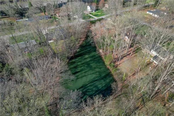 $450,000 | 6729 Rollingwood Drive, Clemmons, NC 27012
