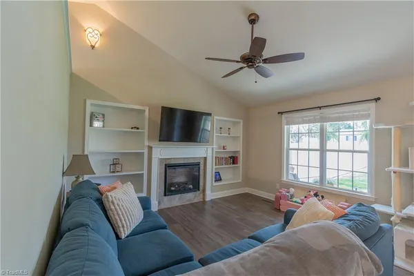 $450,000 | 6729 Rollingwood Drive, Clemmons, NC 27012