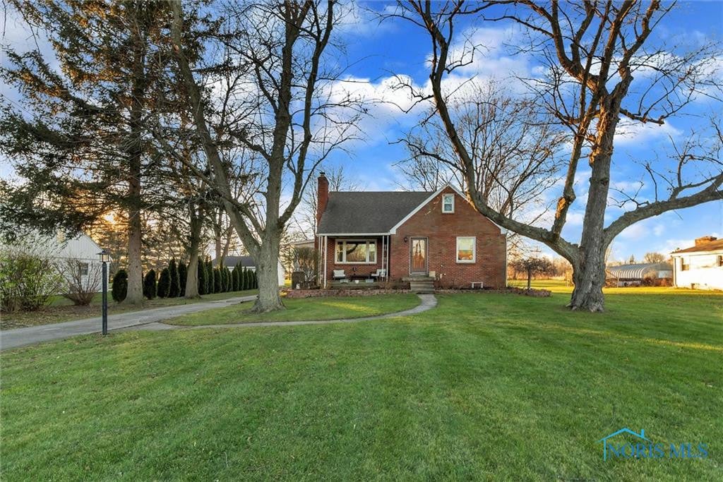 1340 South Lallendorf Road Oregon, OH 43616 - Photo 5 of 41 Gallery Image 5