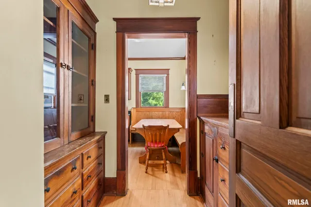 $260,000 | 116 East Main Street, Williamsville, IL 62693