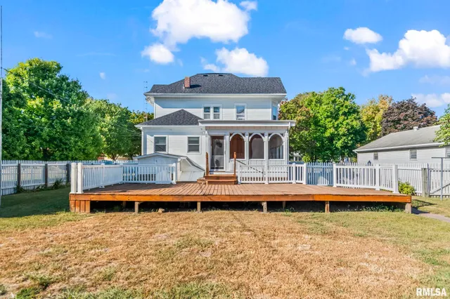 $260,000 | 116 East Main Street, Williamsville, IL 62693