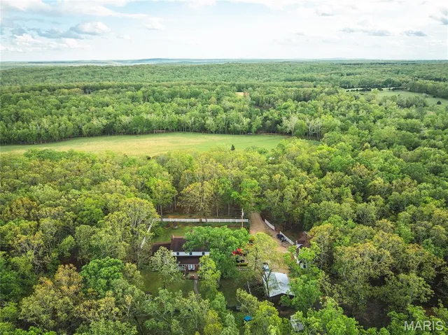 $949,000 | 13907 Hwy T, Fredericktown, MO 63645