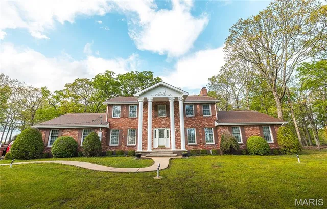 $949,000 | 13907 Hwy T, Fredericktown, MO 63645