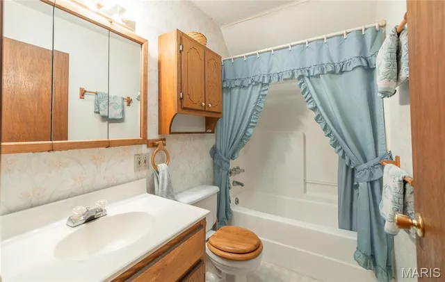 $949,000 | 13907 Hwy T, Fredericktown, MO 63645