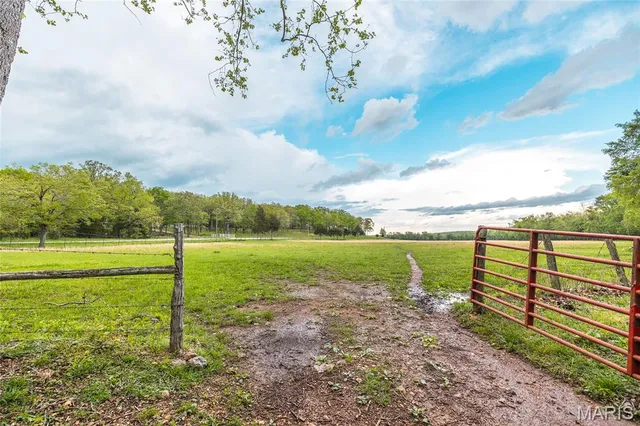 $949,000 | 13907 Hwy T, Fredericktown, MO 63645