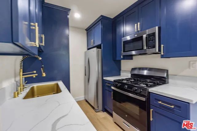 $5,495 | 847 15th Street, Unit 3, Santa Monica, CA 90403