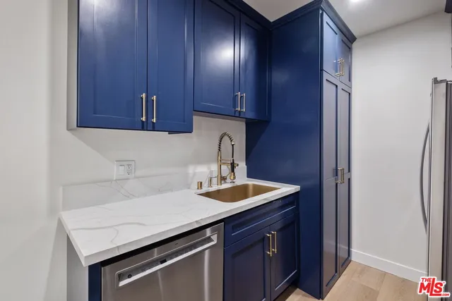 $5,495 | 847 15th Street, Unit 3, Santa Monica, CA 90403