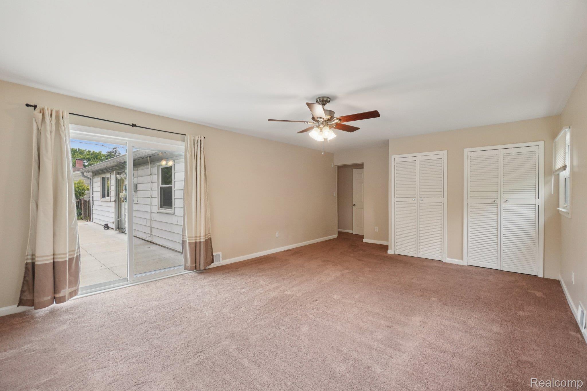 1096 Truwood Avenue Rochester, MI 48307 - Photo 13 of 23