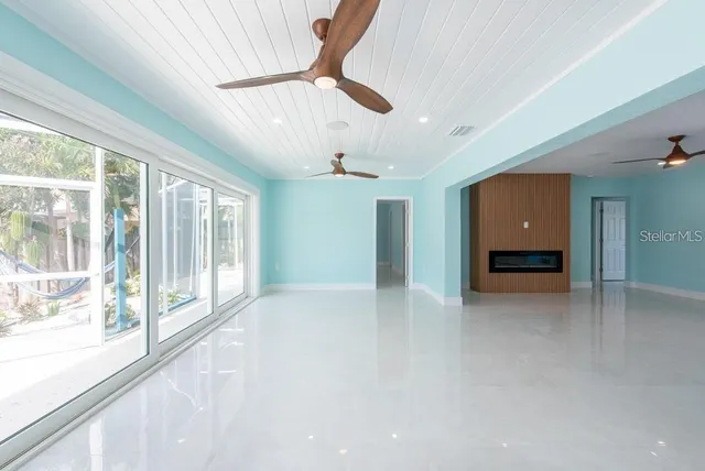 $4,800 | 4643 Bay Crest Drive, Tampa, FL 33615