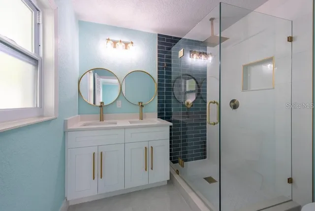 $4,800 | 4643 Bay Crest Drive, Tampa, FL 33615