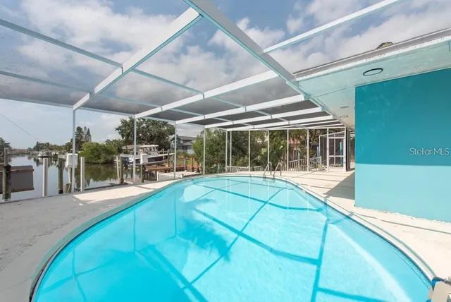 $4,800 | 4643 Bay Crest Drive, Tampa, FL 33615