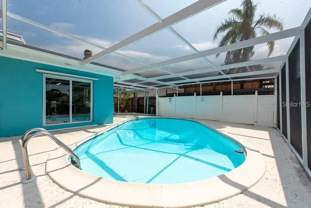 $4,800 | 4643 Bay Crest Drive, Tampa, FL 33615