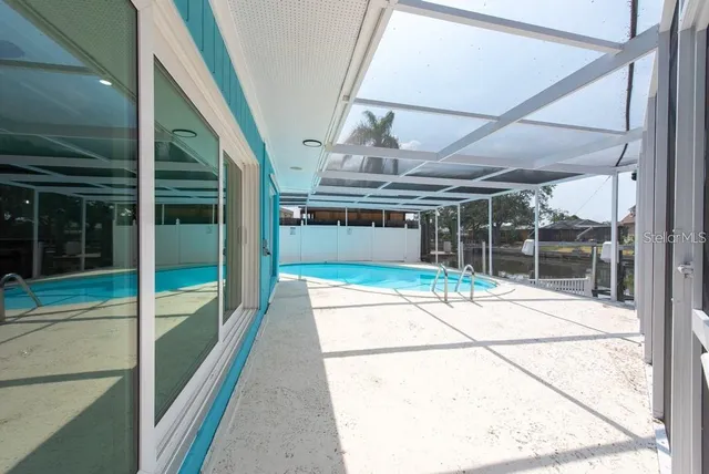 $4,800 | 4643 Bay Crest Drive, Tampa, FL 33615