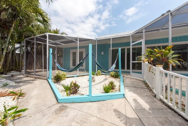 $4,800 | 4643 Bay Crest Drive, Tampa, FL 33615