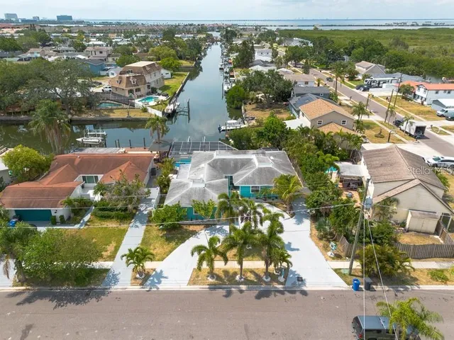 $4,800 | 4643 Bay Crest Drive, Tampa, FL 33615