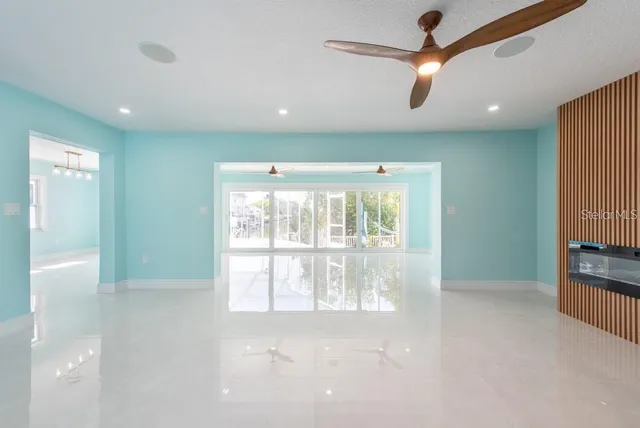 $4,800 | 4643 Bay Crest Drive, Tampa, FL 33615