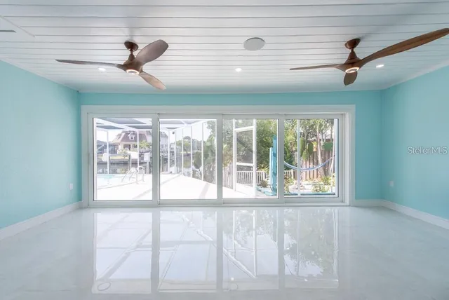 $4,800 | 4643 Bay Crest Drive, Tampa, FL 33615