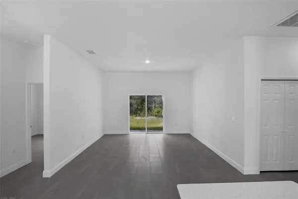 $330,000 | 21723 Beach Boulevard, Unit 1, Dunnellon, FL 34431