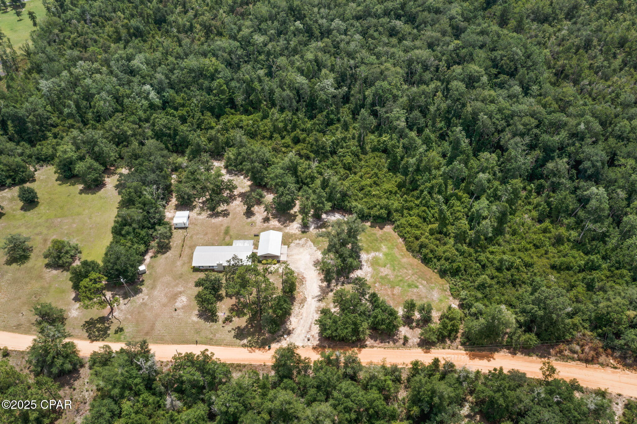 2259 Jewel Road Alford, FL 32420 - Photo 31 of 43 Gallery Image 31