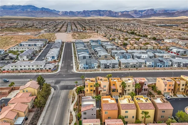 $424,999 | 9394 Stock Street, Las Vegas, NV 89178