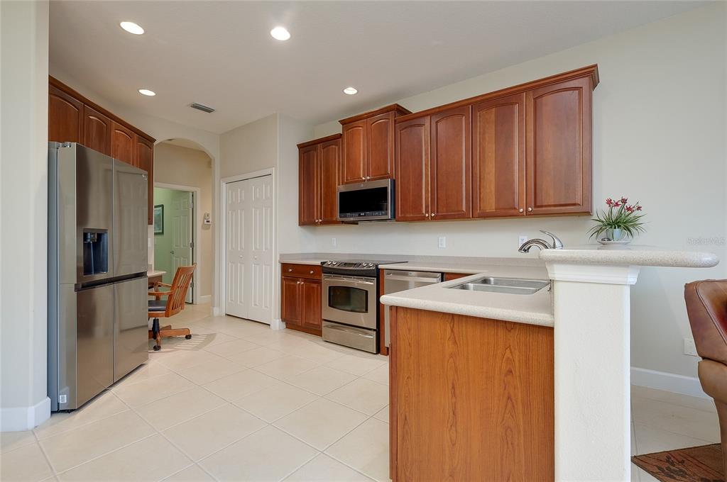 11838 Granite Woods Loop Venice, FL 34292 - Photo 20 of 86